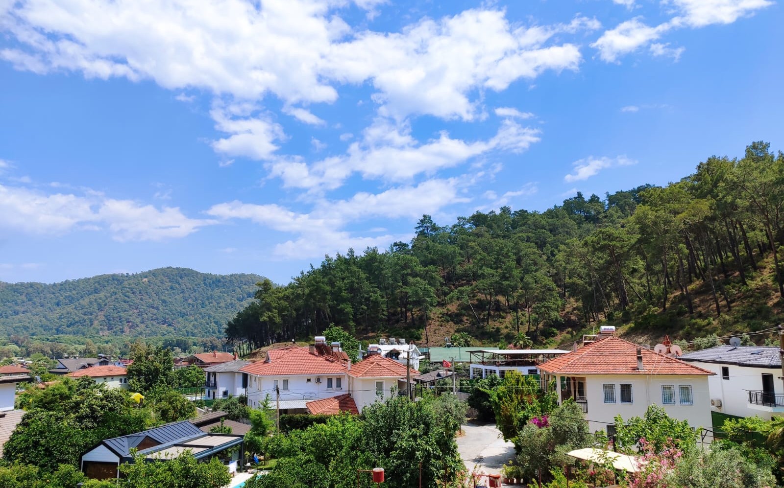 Doğayla İç İçe Konaklama